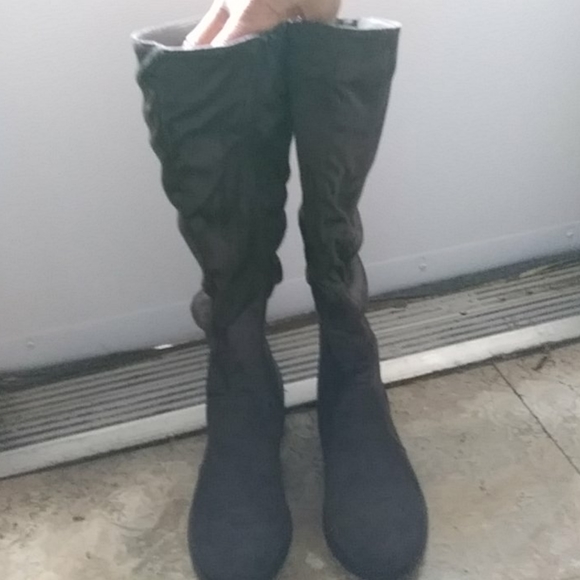 Boots - Picture 2 of 2